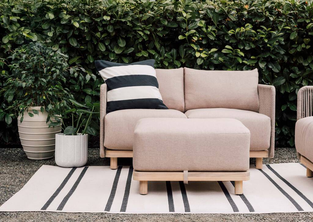 Belize Outdoor Ottoman -Sand