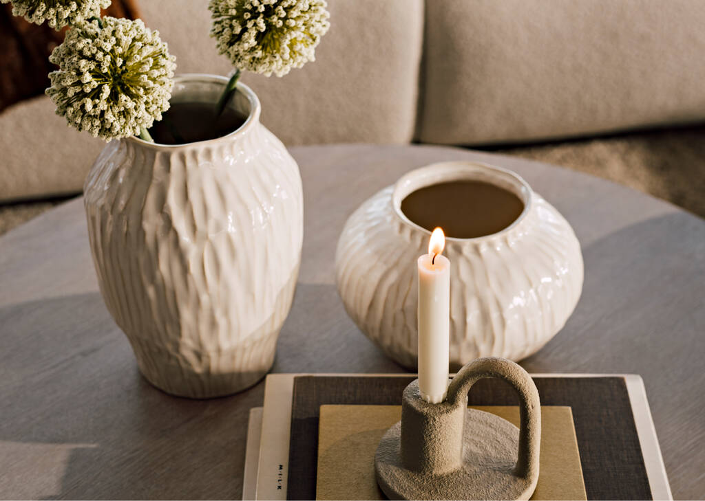Genelle Vase