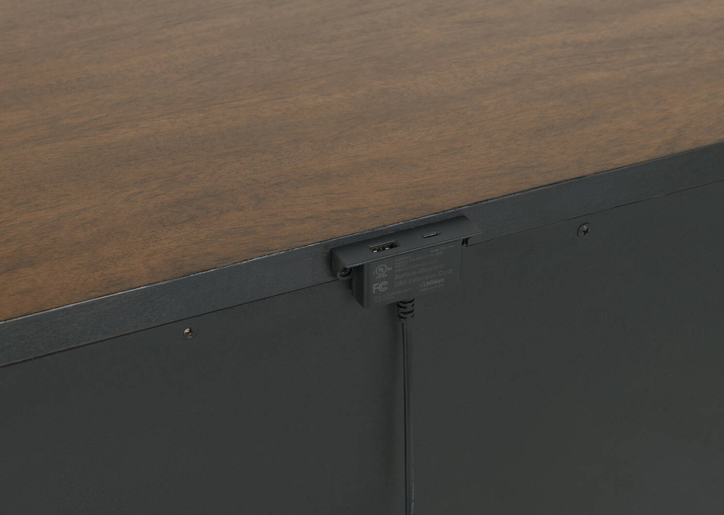 Wickham Slim Nightstand -Arwin Brandy