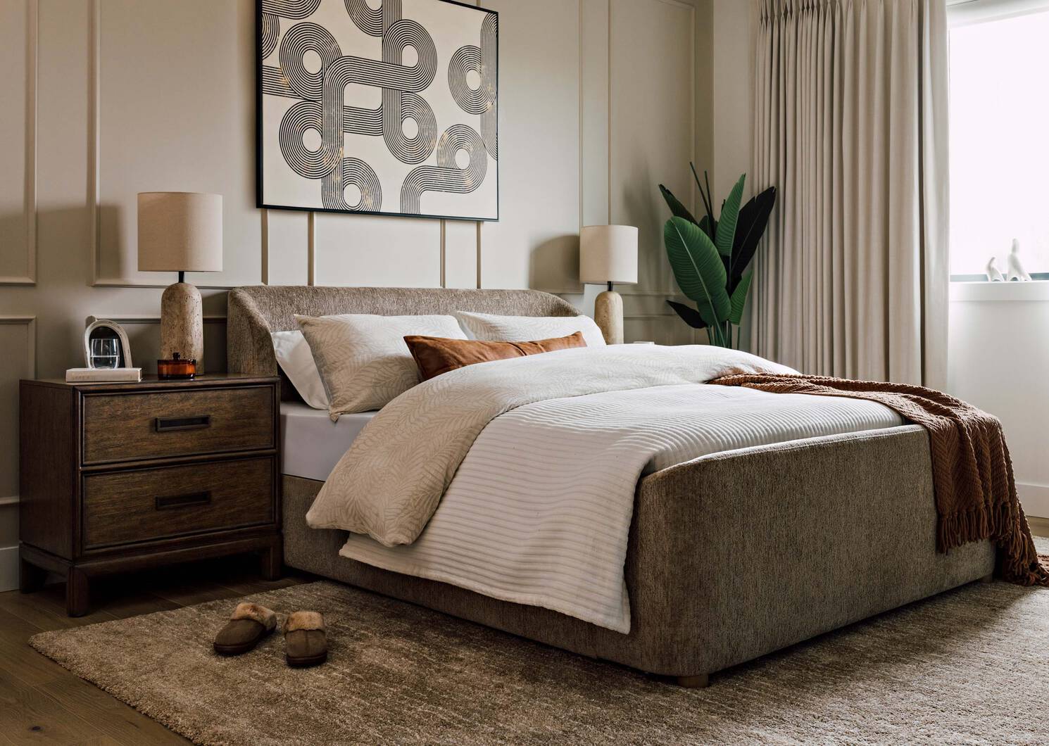 Wickham Nightstand -Arwin Brandy