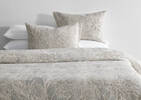 Elza Floral Duvet set Queen Lt. Grey/Iv