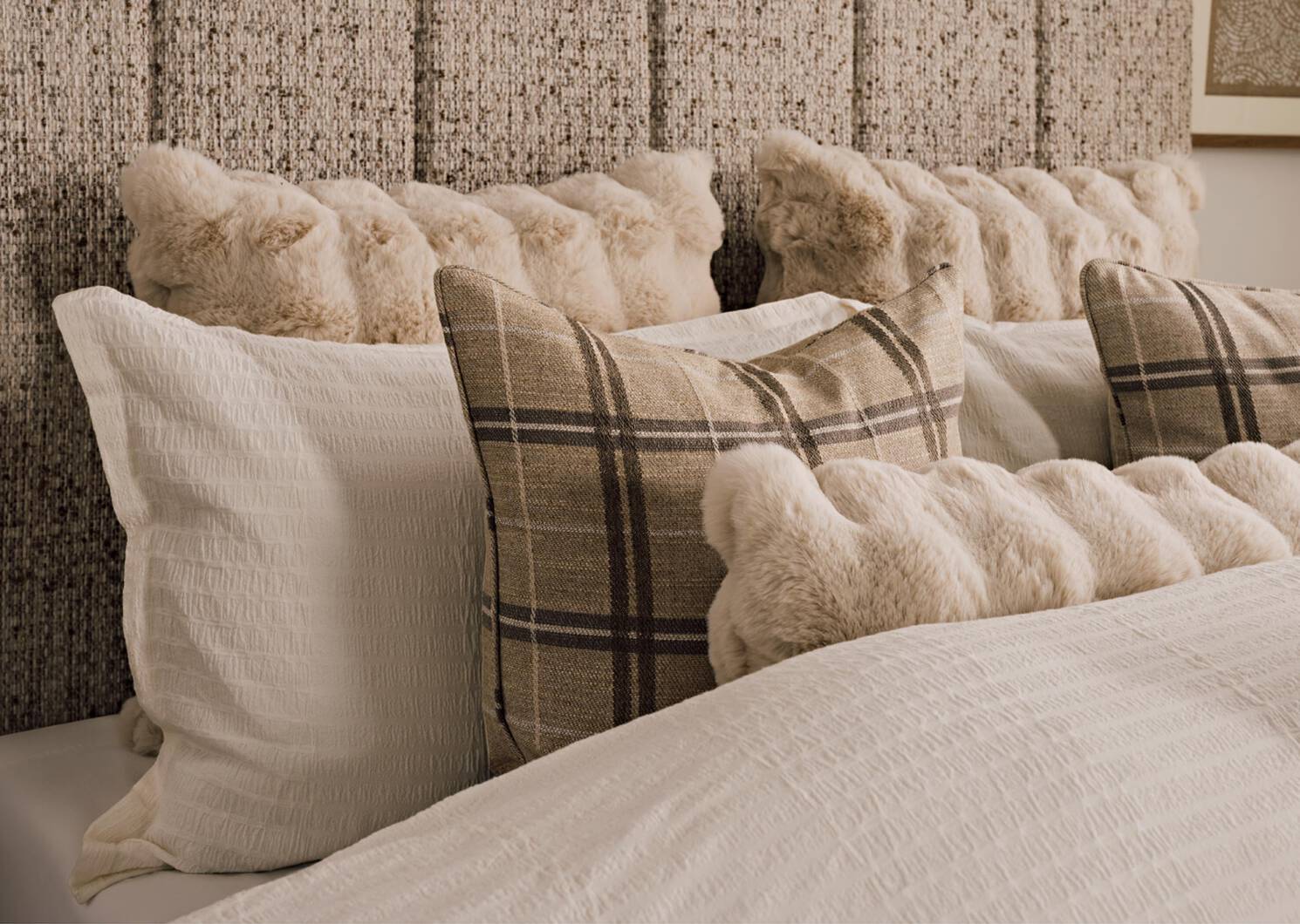 Grand lit Finnian -Sia crème