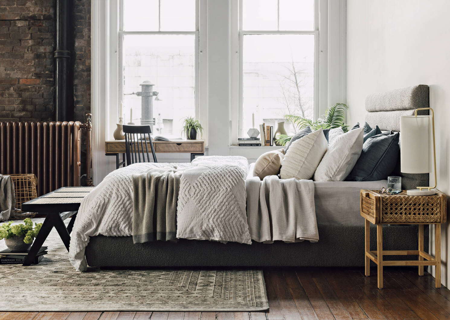 Rogan Duvet Set - White