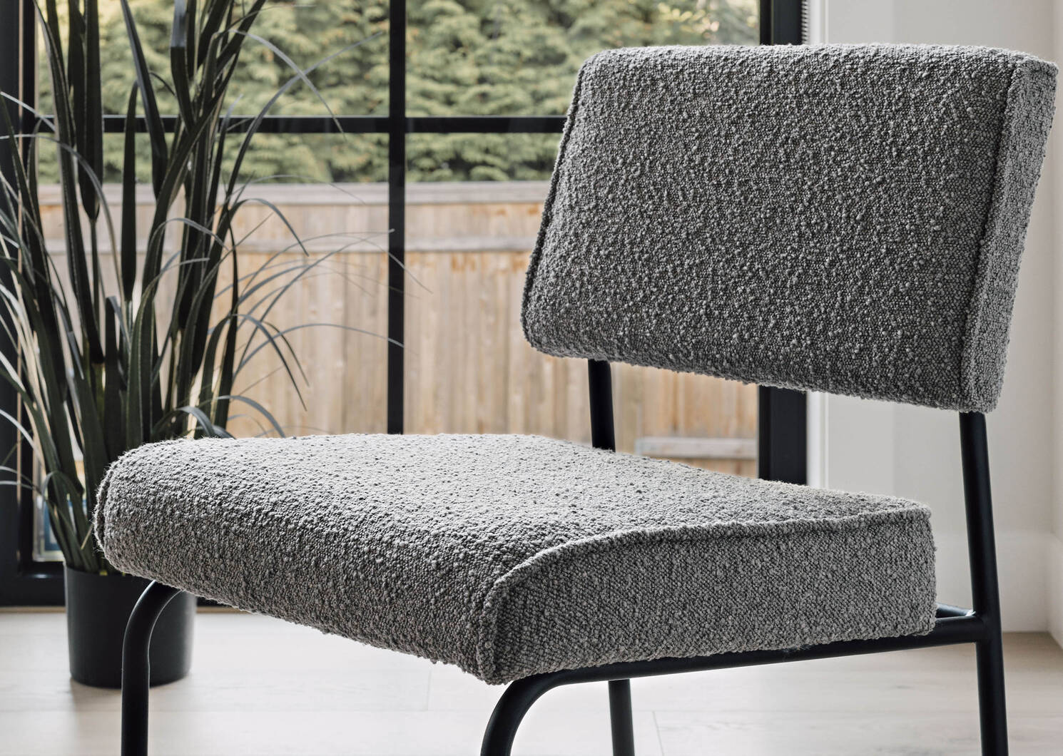 Chaise Tetsu -Ellie argile