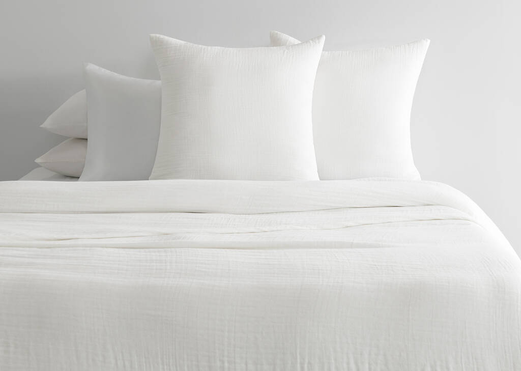 Lola Cotton Coverlet Ivory