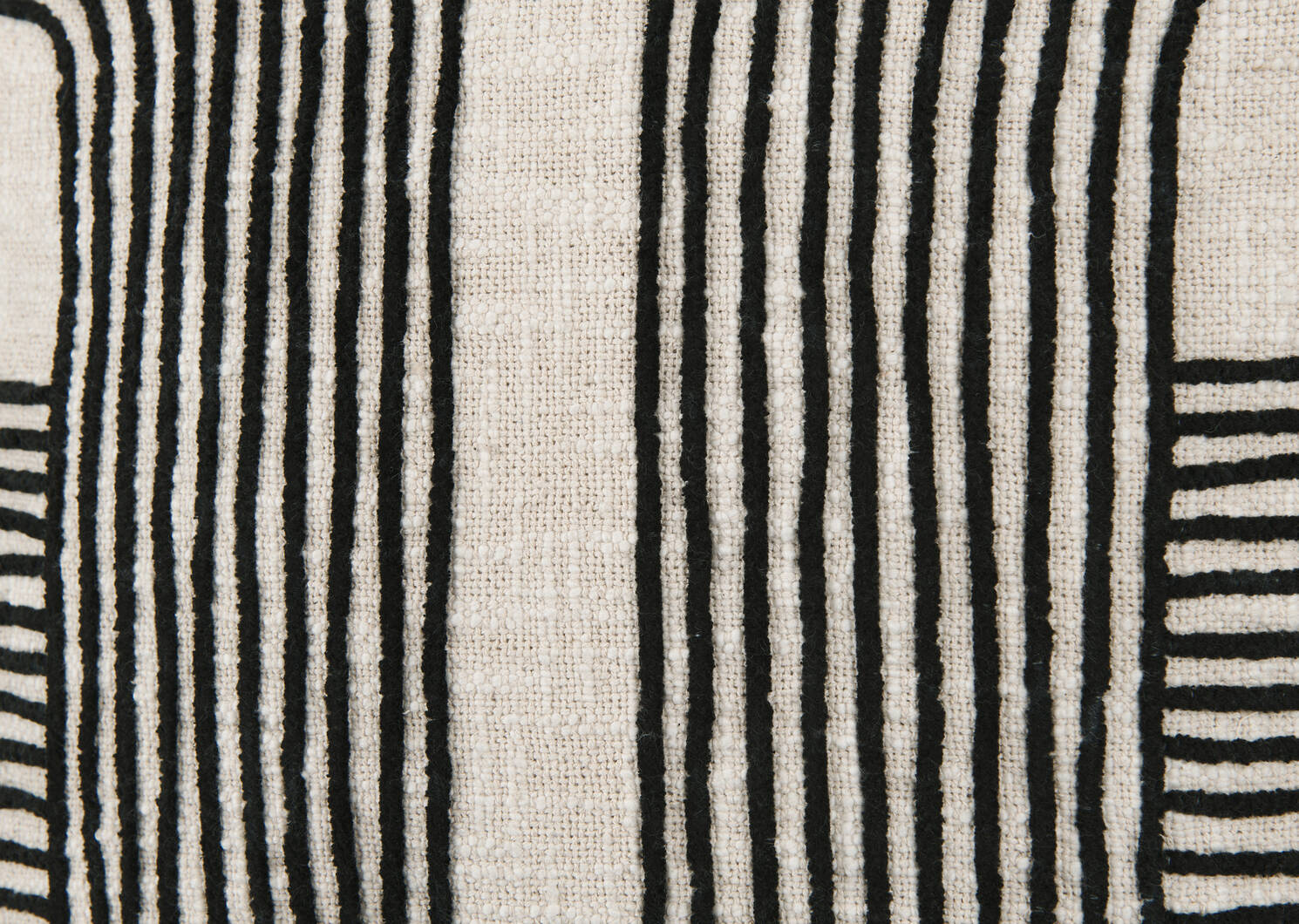 Coussin Evora 20x20 sable/noir