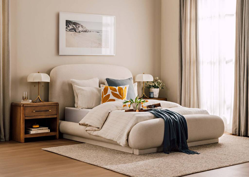 Alvarez Bed -Luciano Ivory, QUEEN