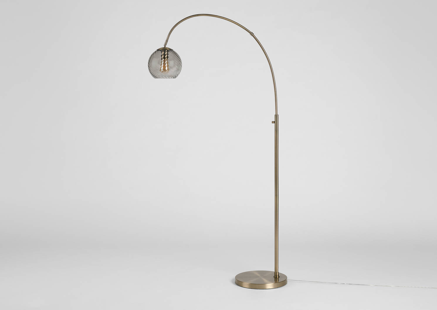Rhea Floor Lamp Brass