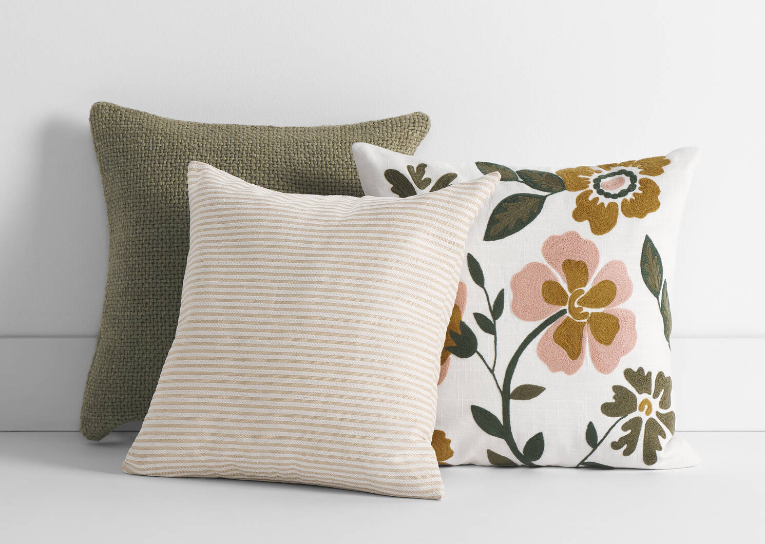 Tea Time Pillow Set