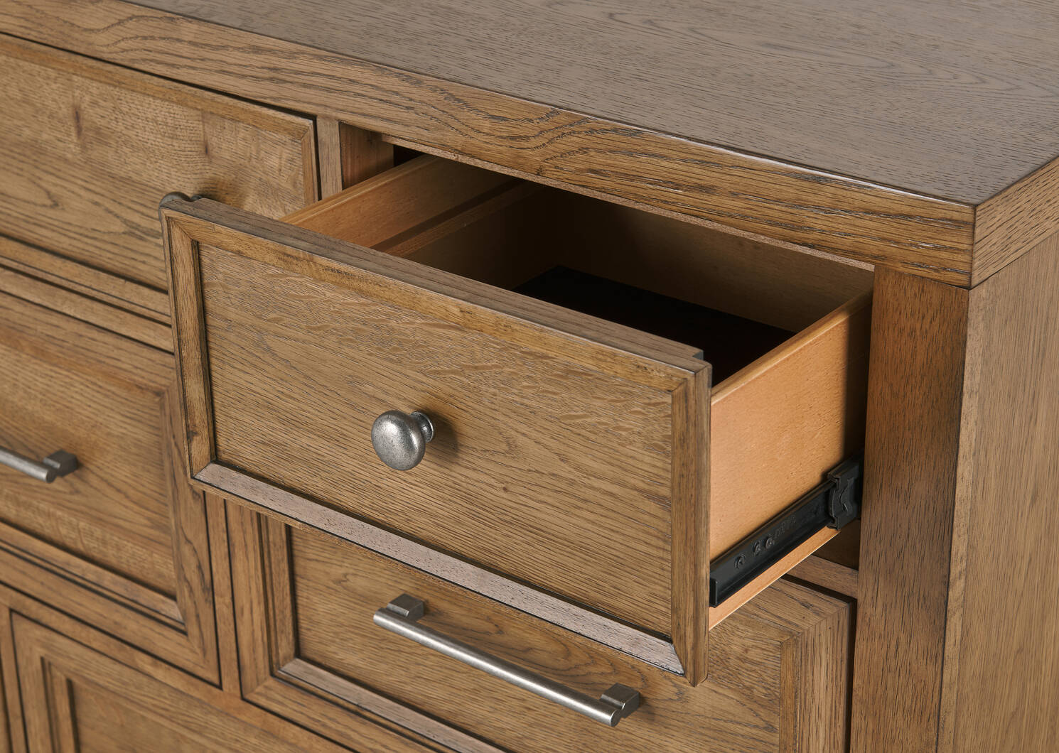 Bureau Dubeau -Fawna ambré