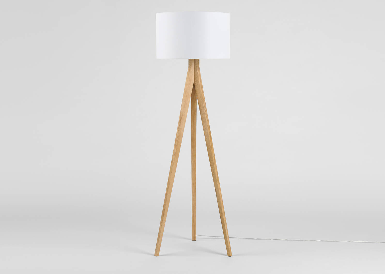 Roz Tripod Floor Lamp