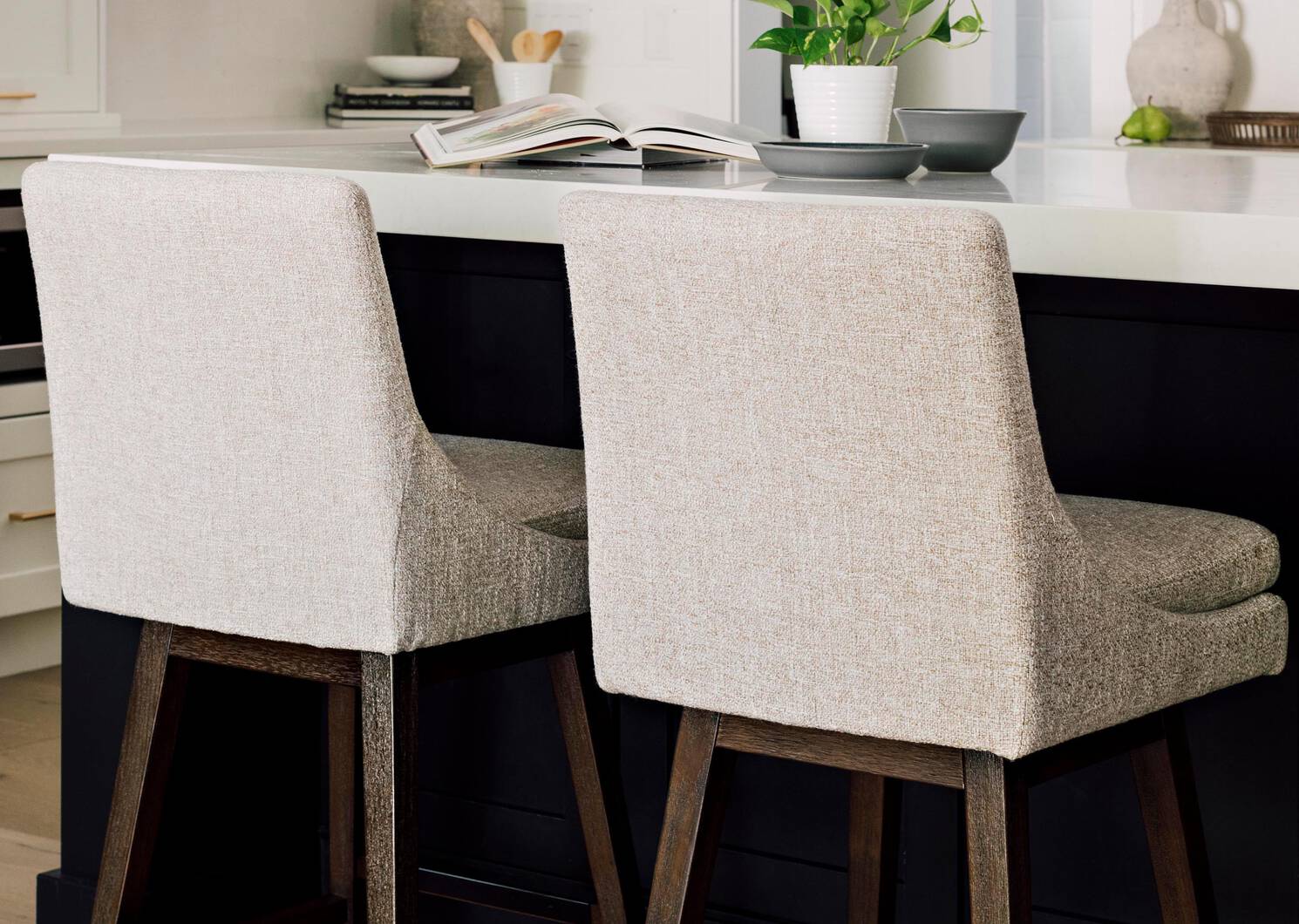 Helena Swivel Counter Stool -Marlo Sand