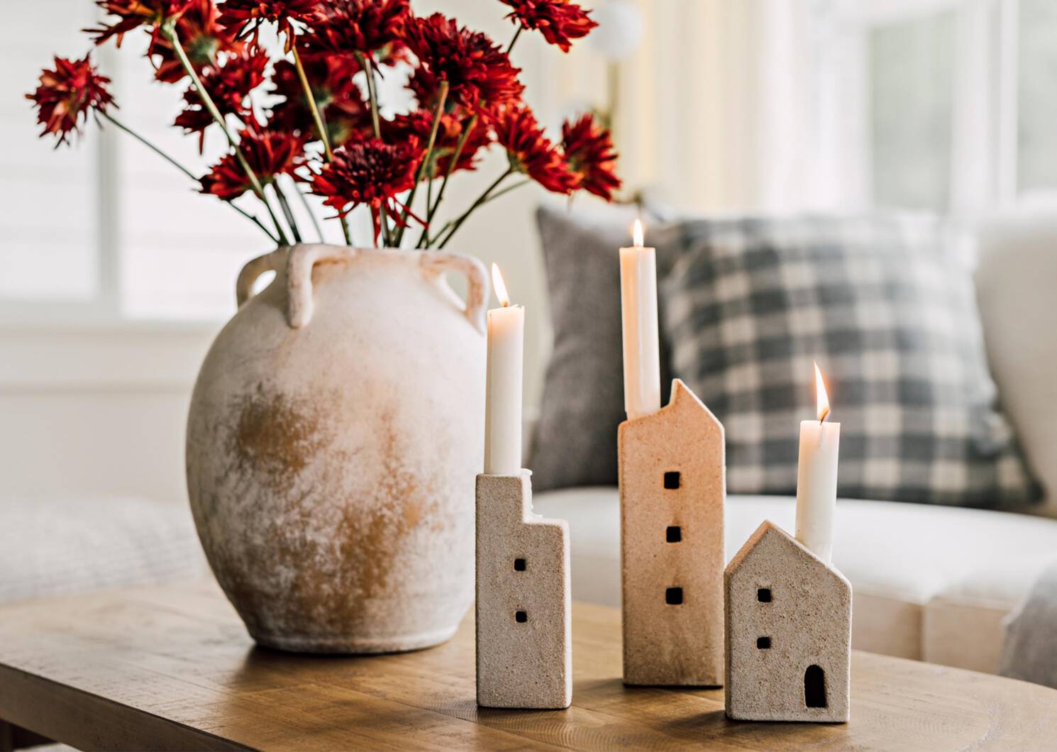 Casa Candle Holder Medium Fawn