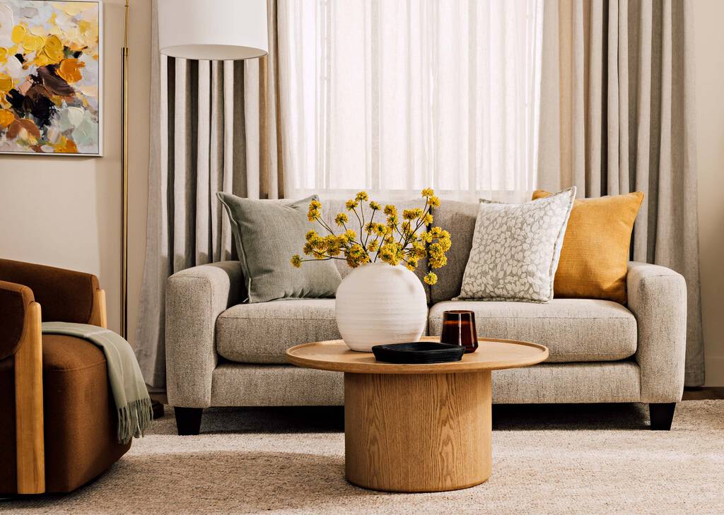 Nate Pillow 20x20 Amber