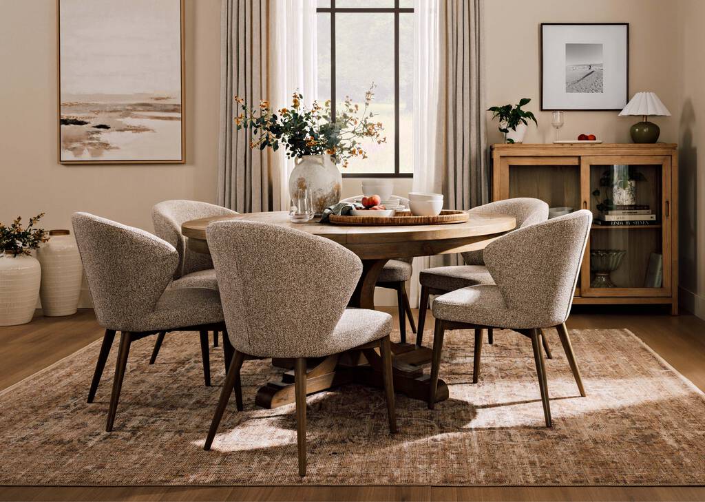 Bridgetown Rnd Dining Table -Claire Fawn