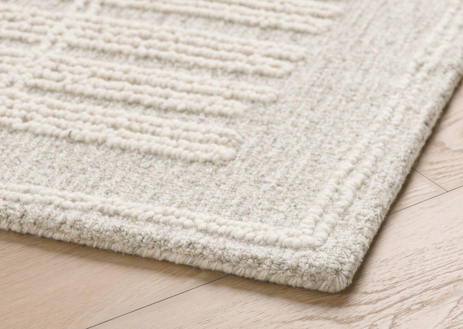 Nichols Wool Rug 60x96 Grey/Ivory