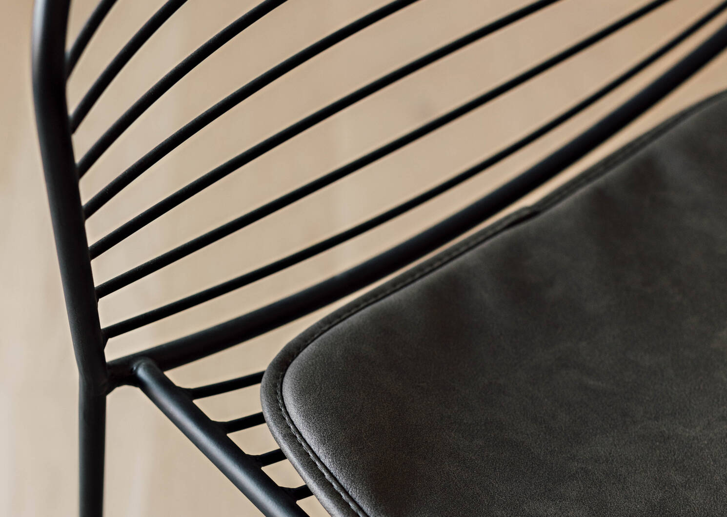 Tabouret Niklas -noir