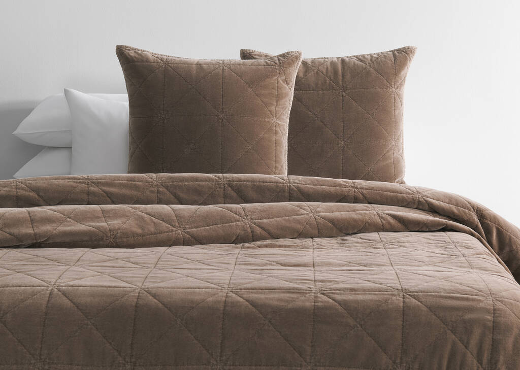 Joye Cotton Velvet Coverlet Mushroom
