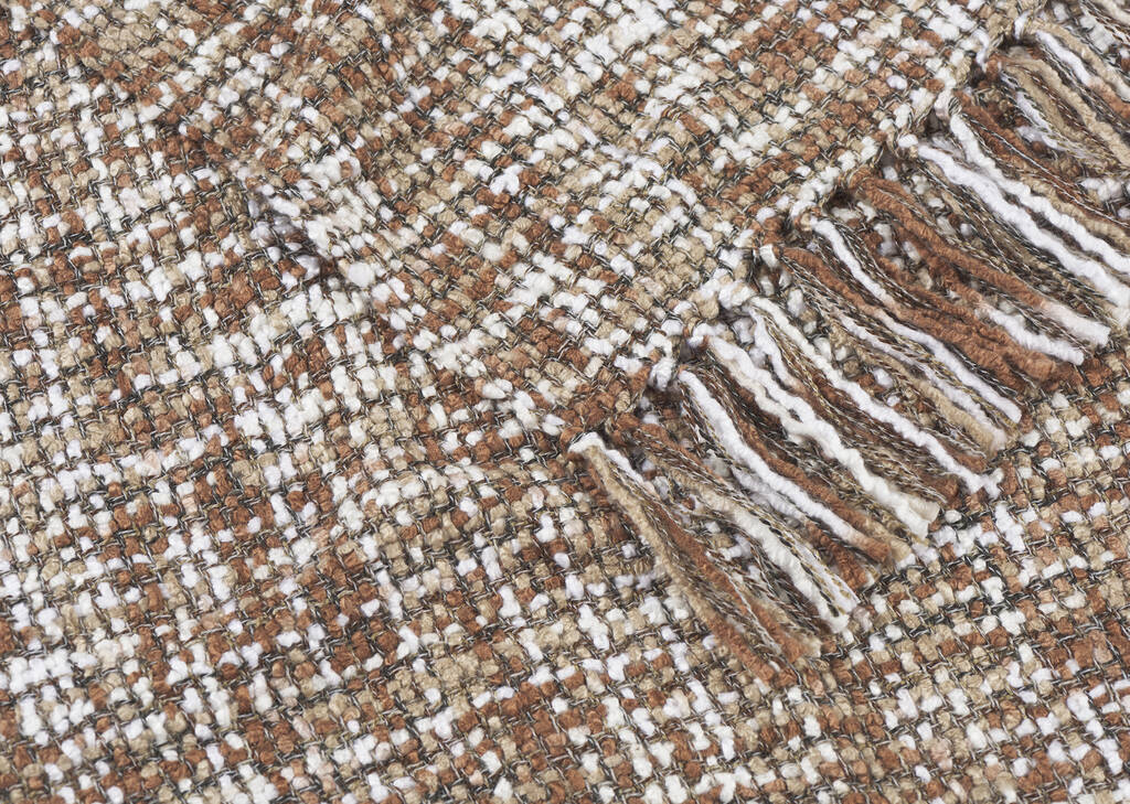 Betina Throw Caramel/Ivory