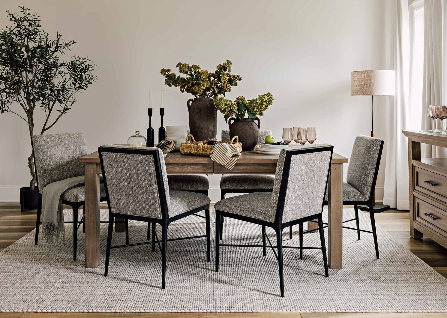 Mireille Dining Chair -Tara Earth