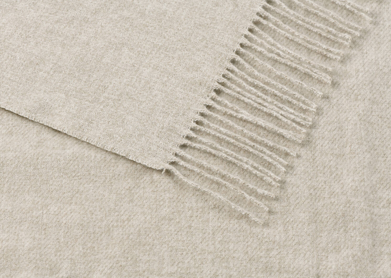 Jeté multi Riddell gris pâle