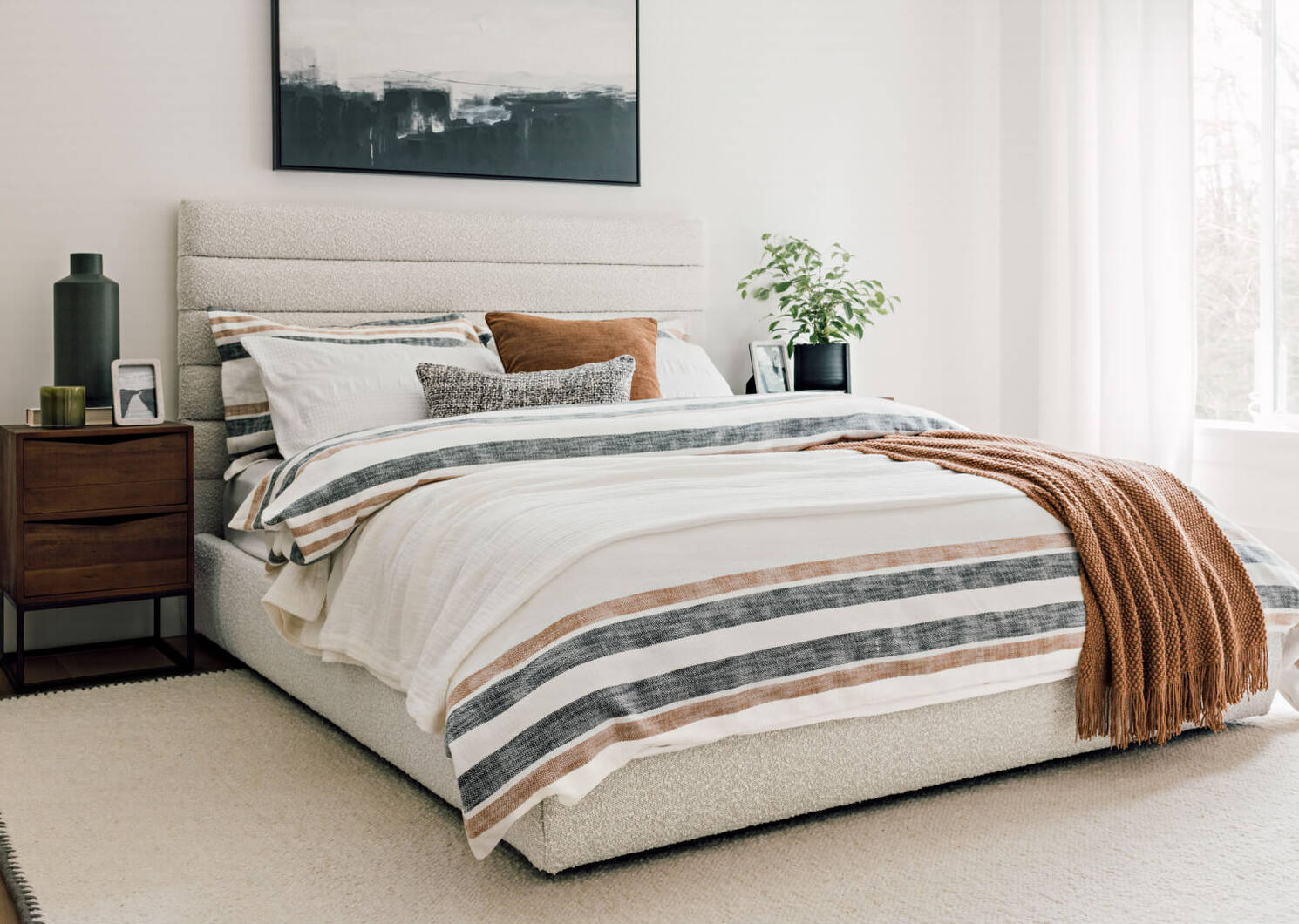 Impero Bed -Adele Ivory, QUEEN