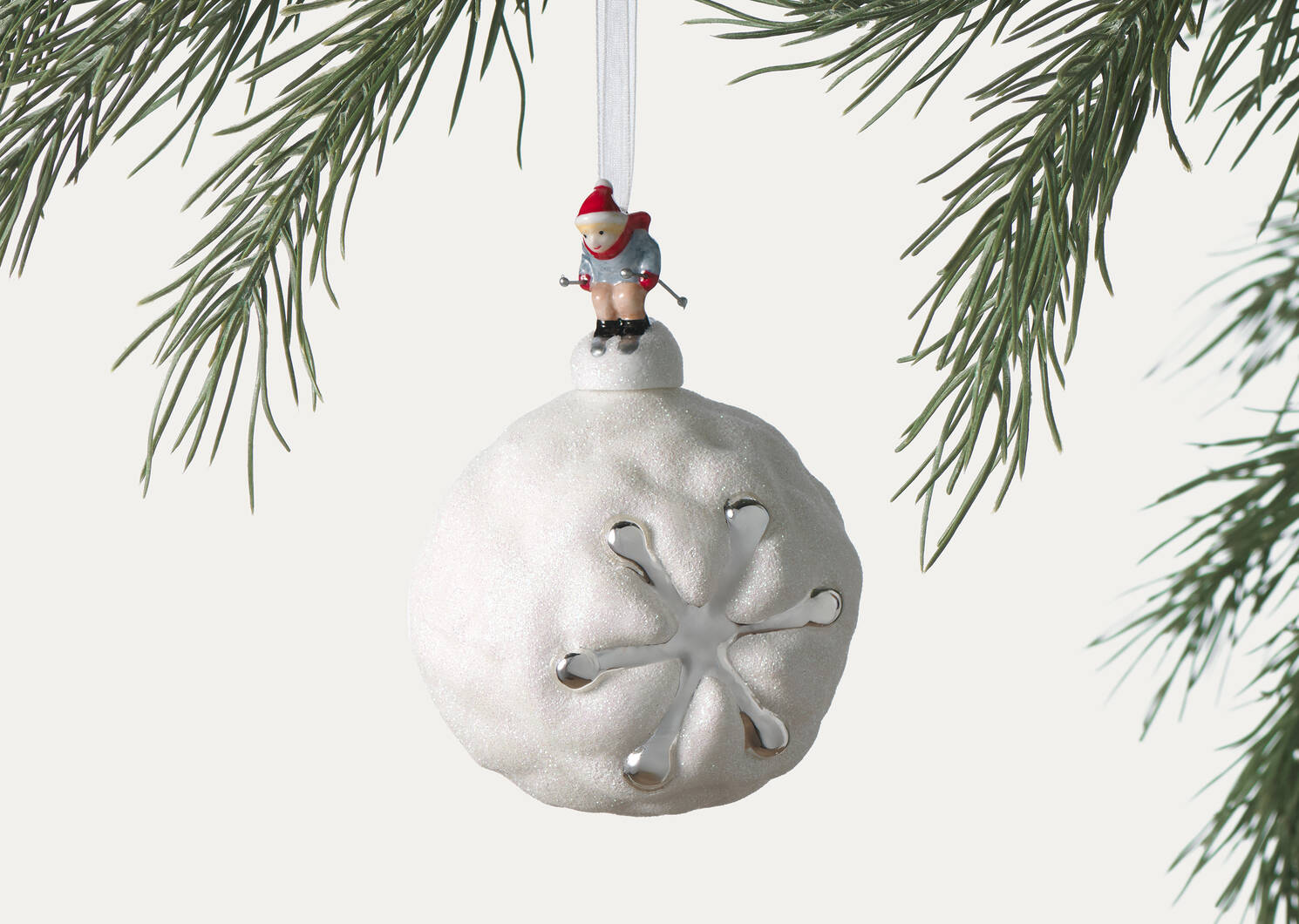 Snowball Star Ornament