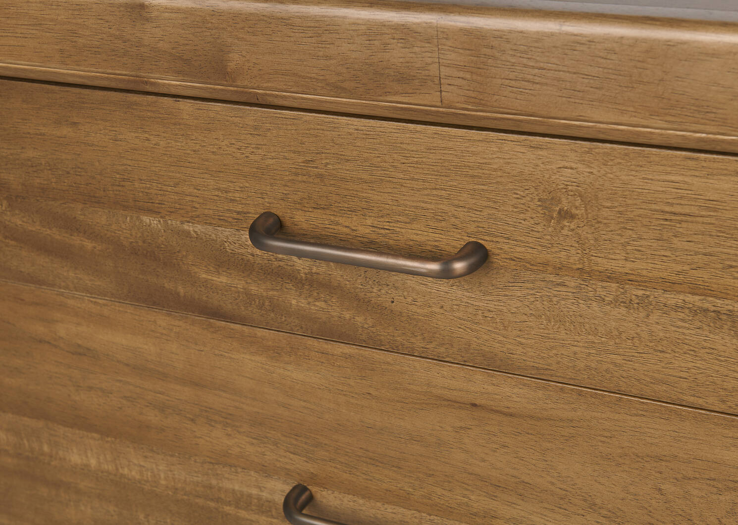 Wardel Dresser -Theo Toffee