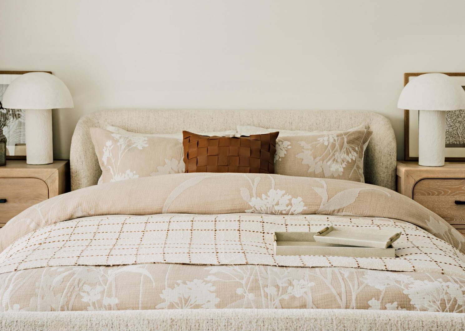 Grand plateau similicuir Burrell sable