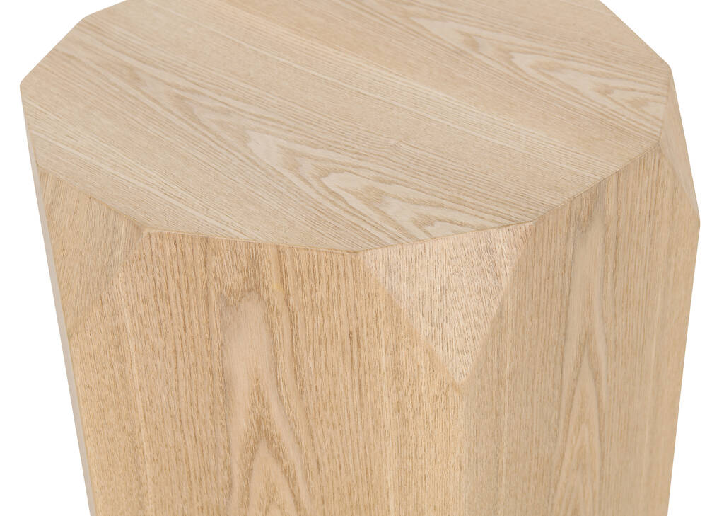 Table d’appoint Cecil -Giles amande