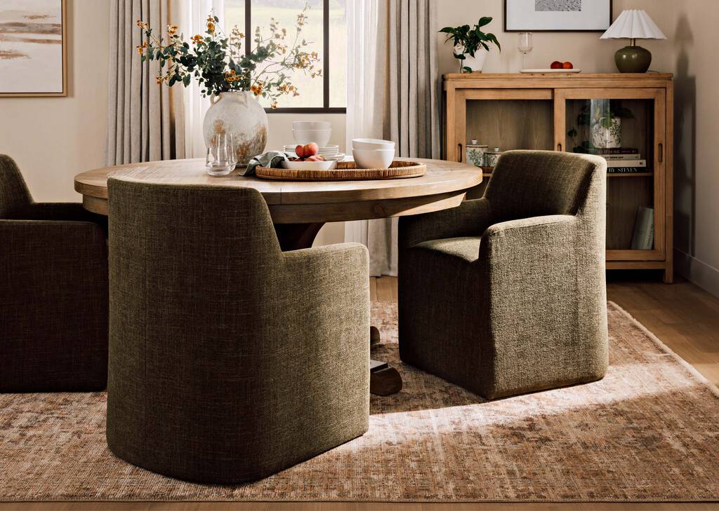 Bridgetown Rnd Dining Table -Claire Fawn