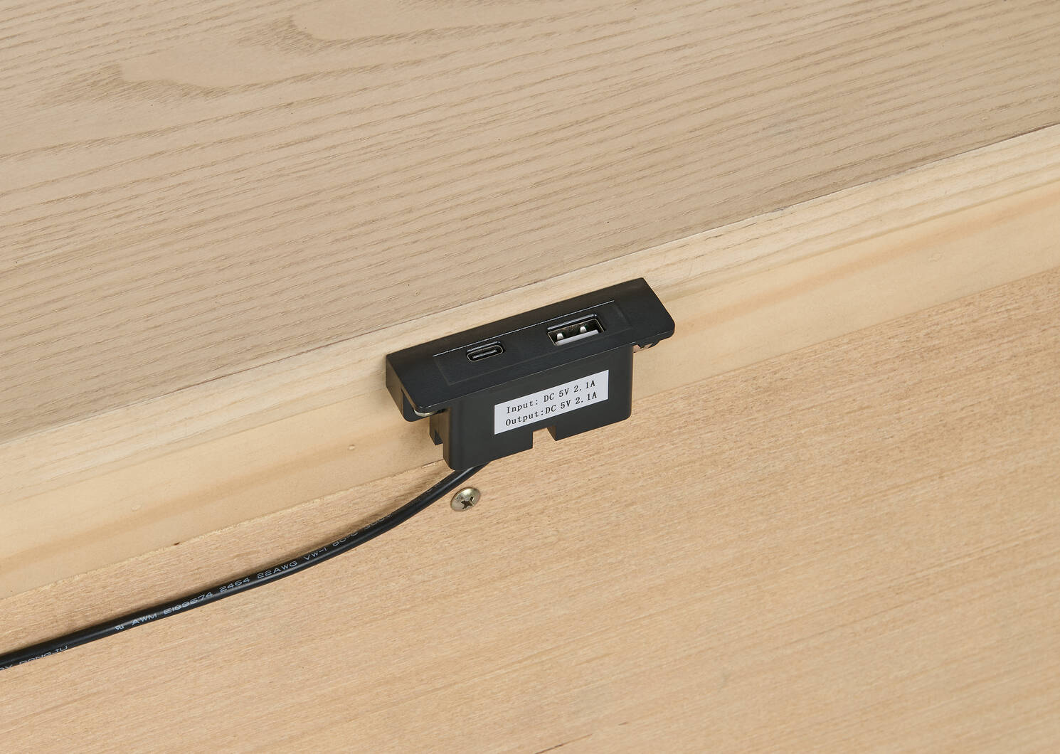 Table de chevet Wallen -Dunn gingembre