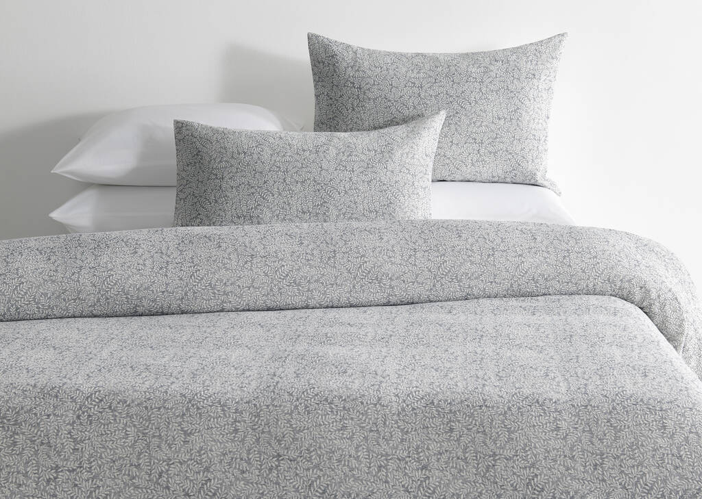 Catrin Cotton Duvet Set Queen Blue/Iv