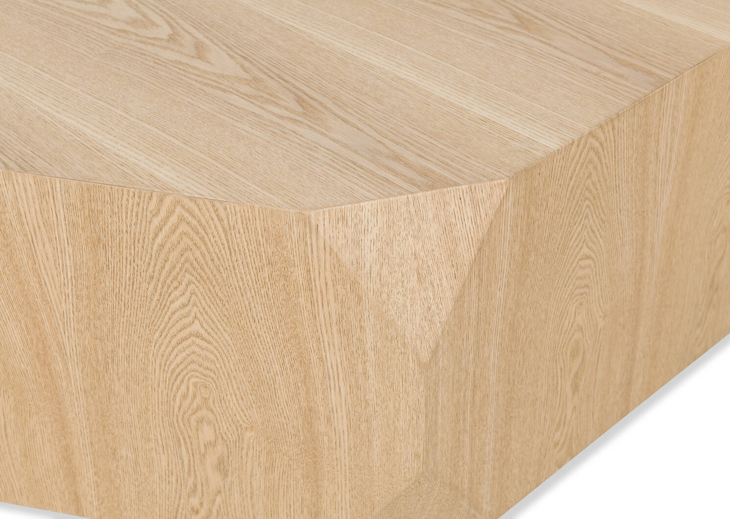 Table basse Cecil -Giles amande