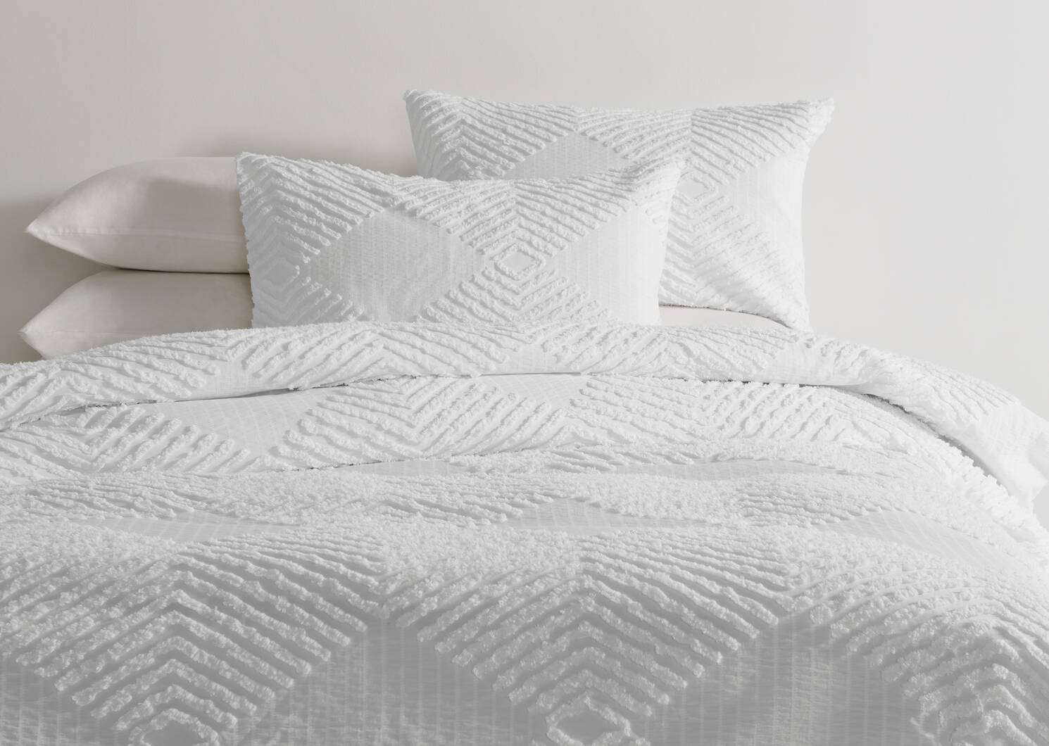 Rogan Duvet Set - White