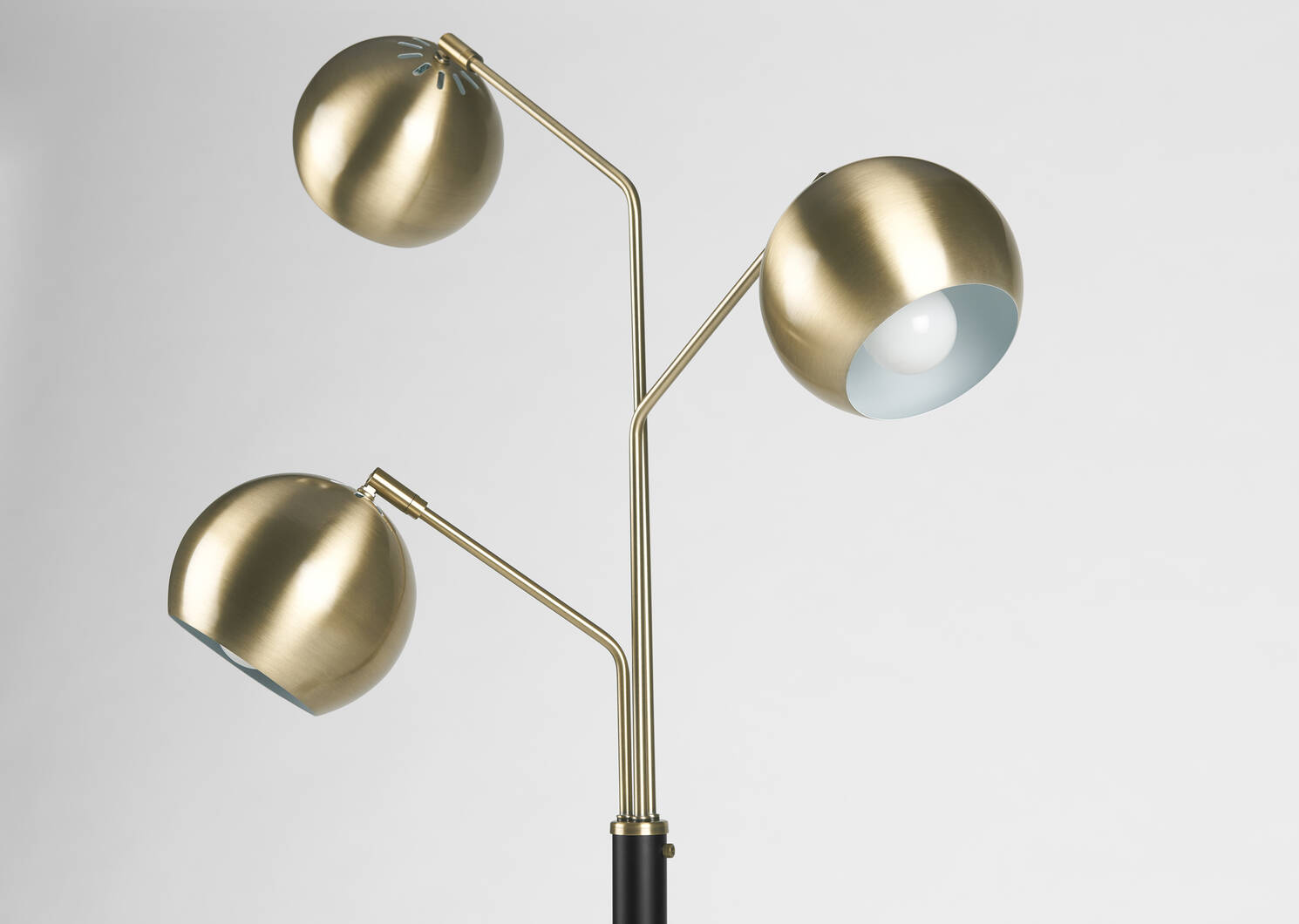Everson Floor Lamp