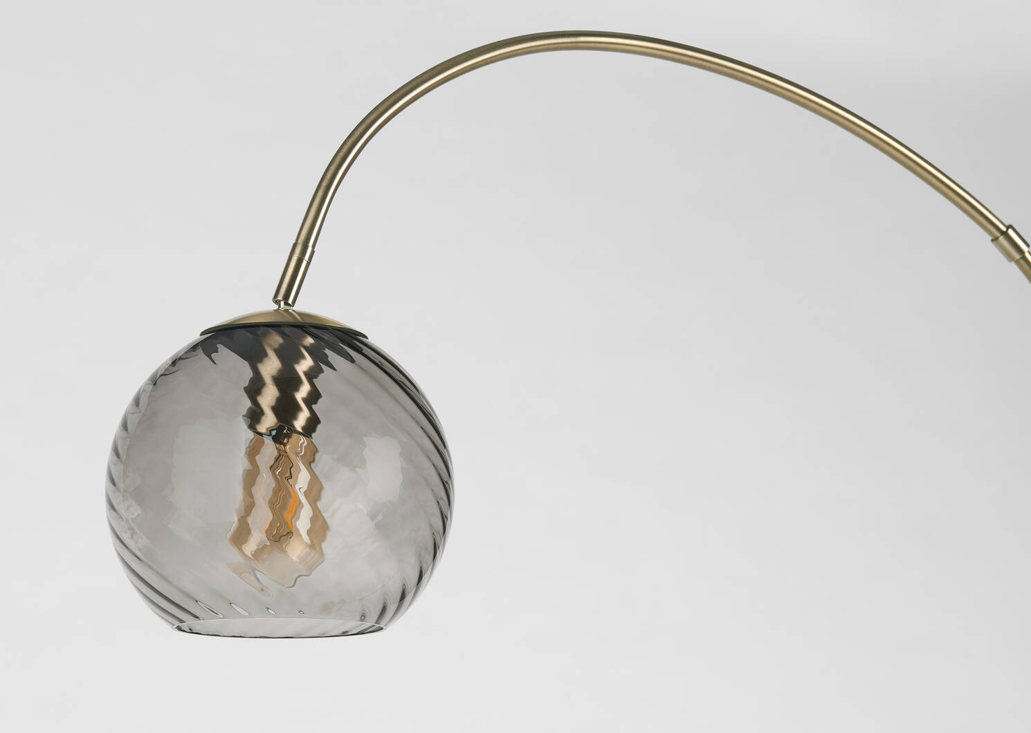 Rhea Floor Lamp Brass
