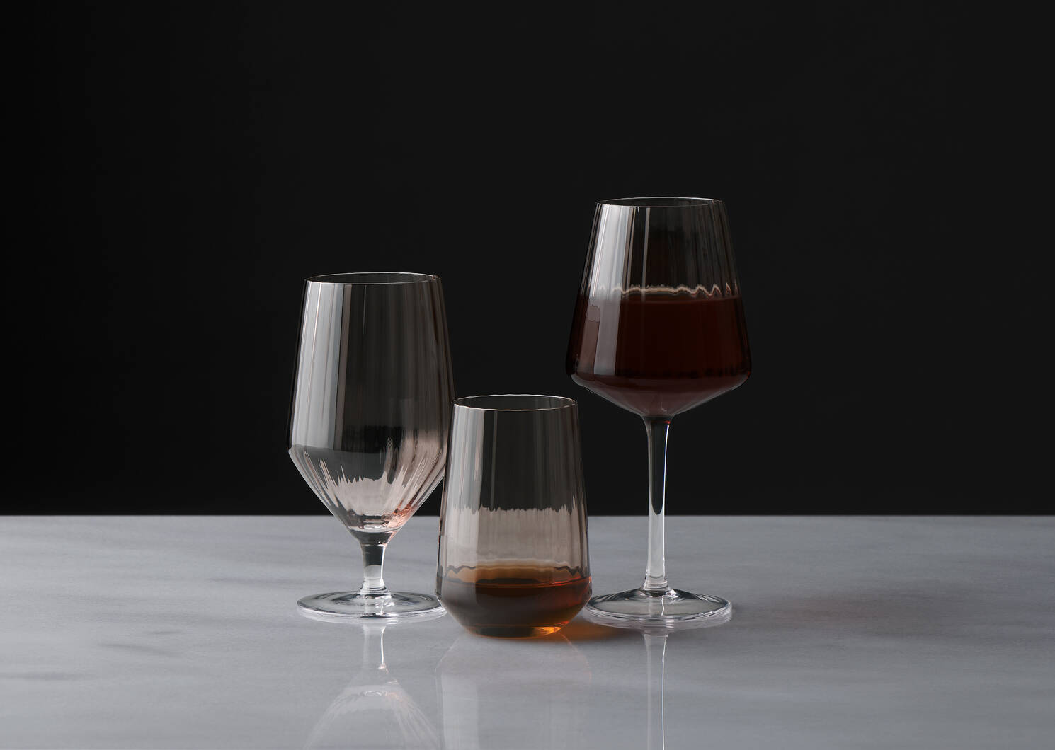 Leon Goblet Glass Haze