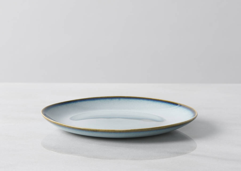 Burritts 16 piece Dish Set Lt. Blue