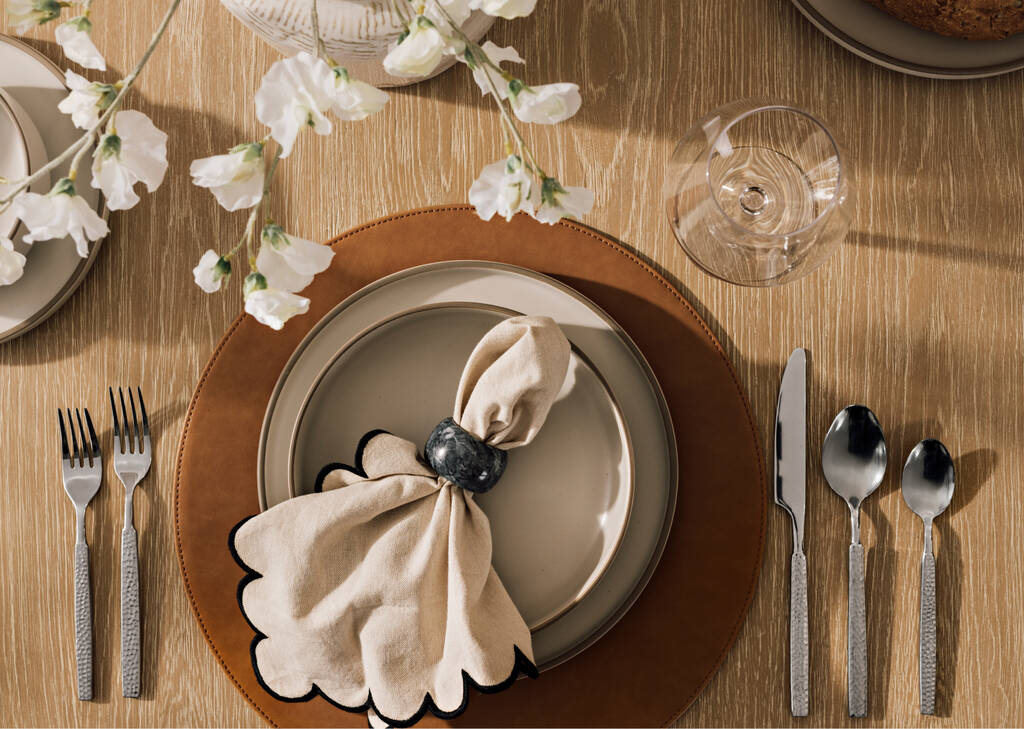 Tenly Round Placemat Tan