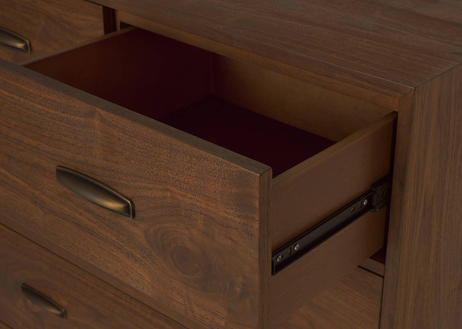 Houston 5 Drawer Chest -Harris Walnut