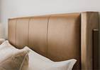 Grand lit Hewing -Bellissimo parchemin