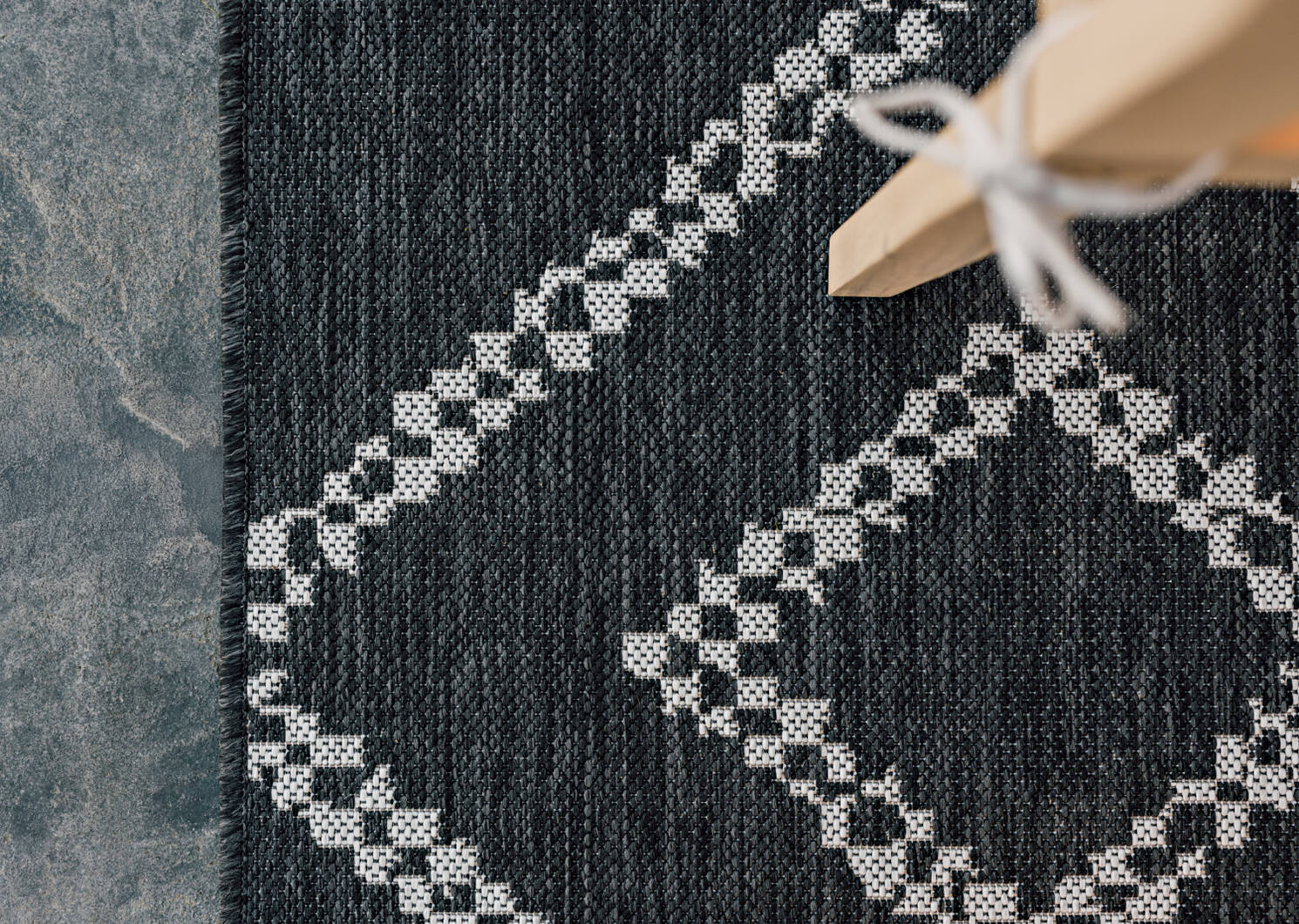 Tapis ext. Loreto 63x91 noir/blanc