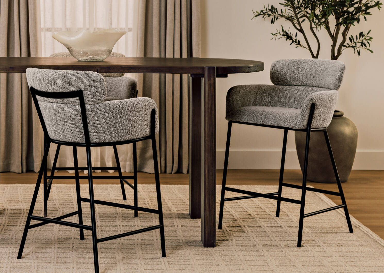 Tabouret Basso -Yuri huître