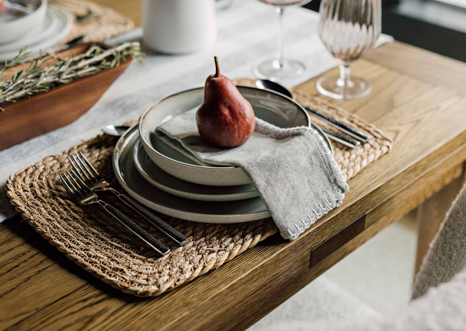 Carlisle Ext Dining Table -Charme Amber