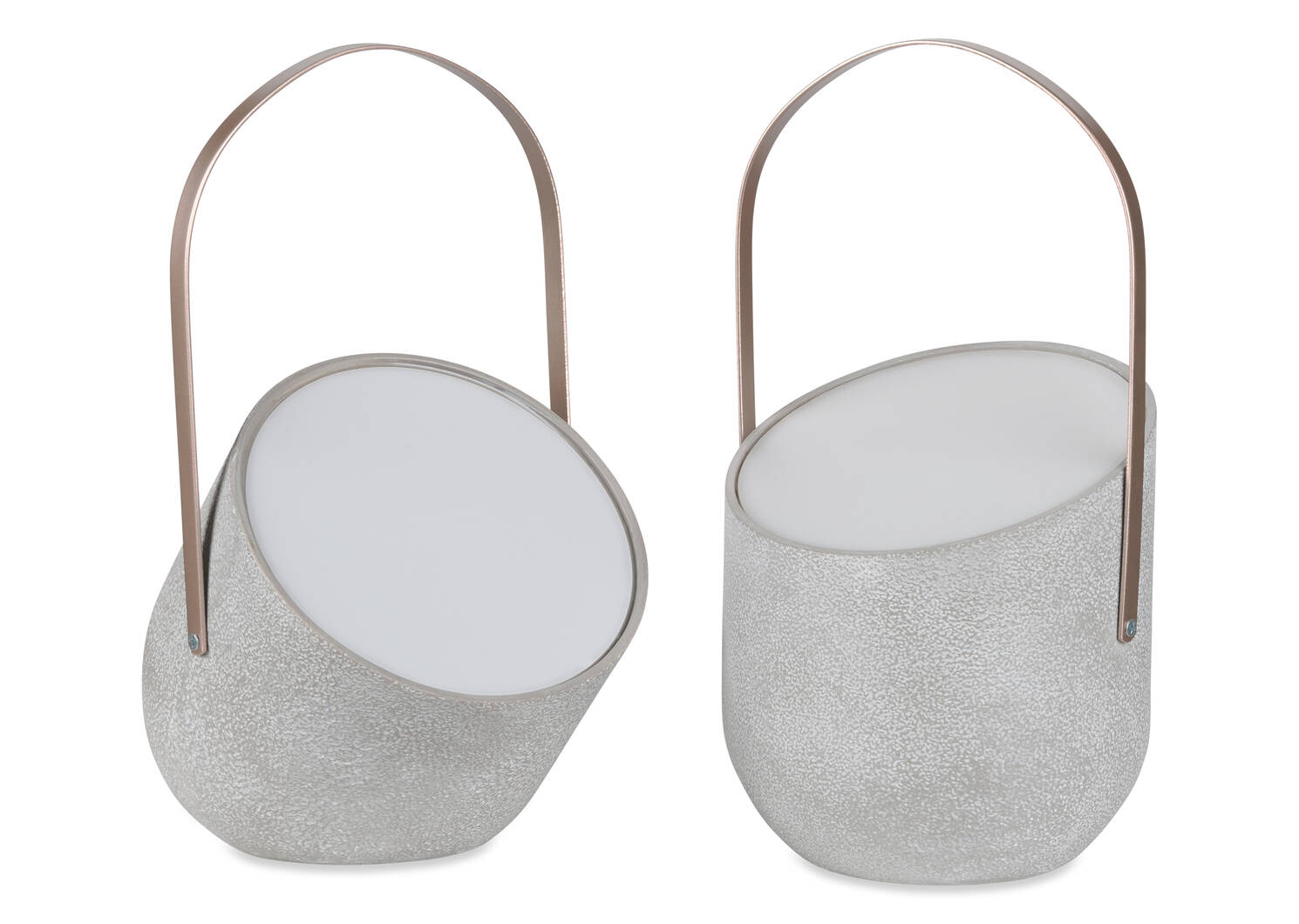 Davy LED Outdoor Lamp Angled