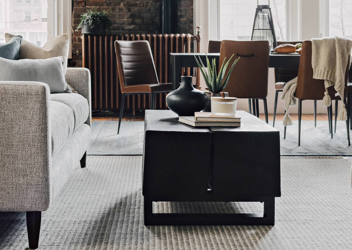 Yves Coffee Table -Black
