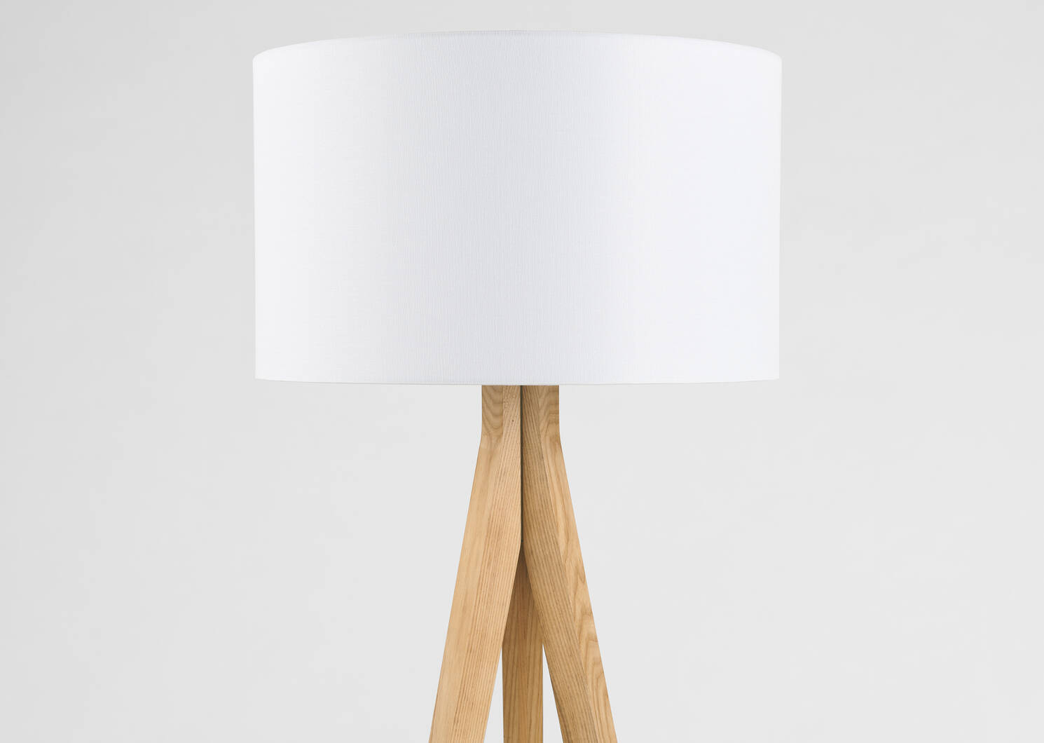 Roz Tripod Floor Lamp
